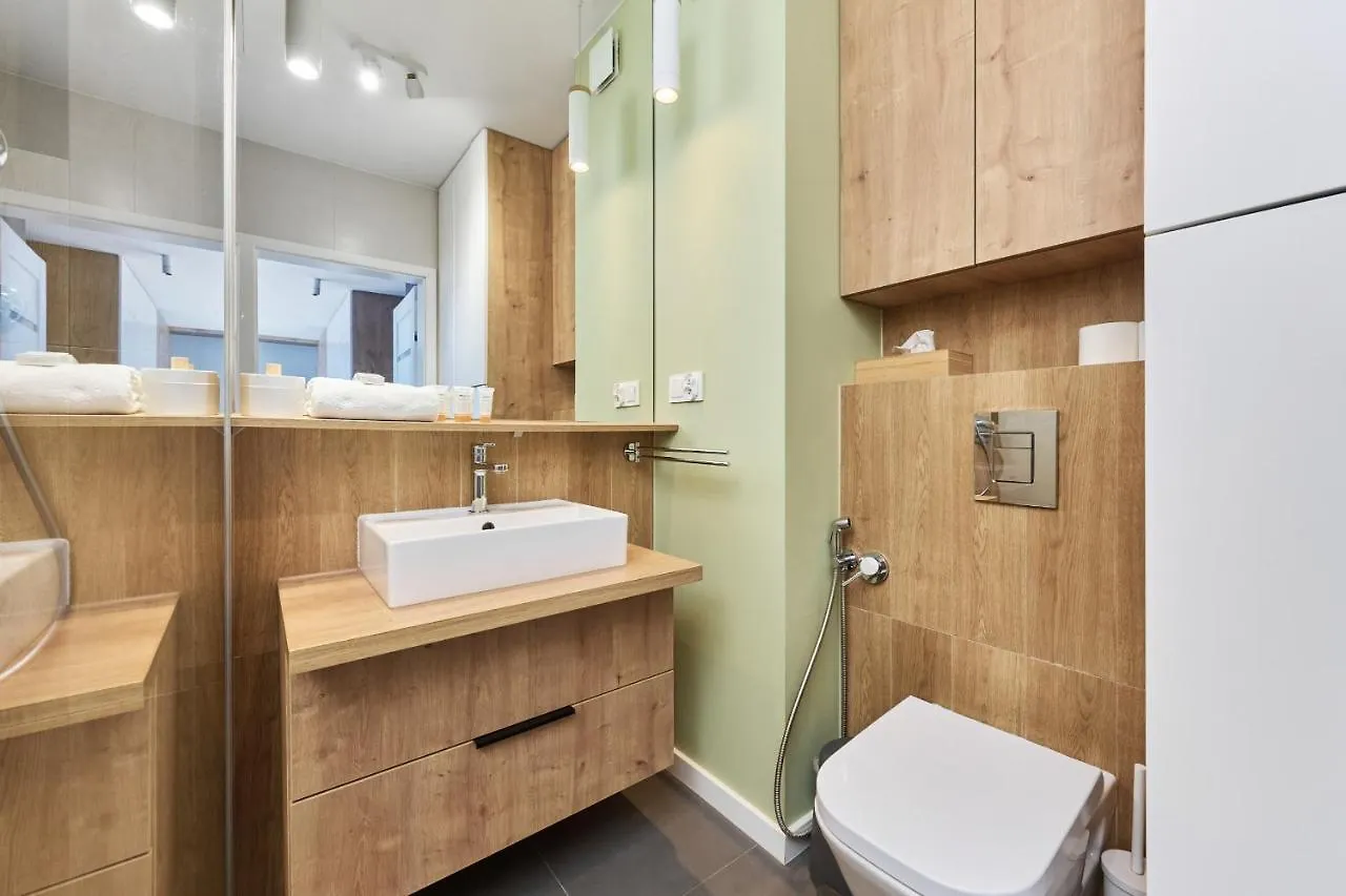 Teczowa Apartment Old Town Wroclaw By Noclegi Renters